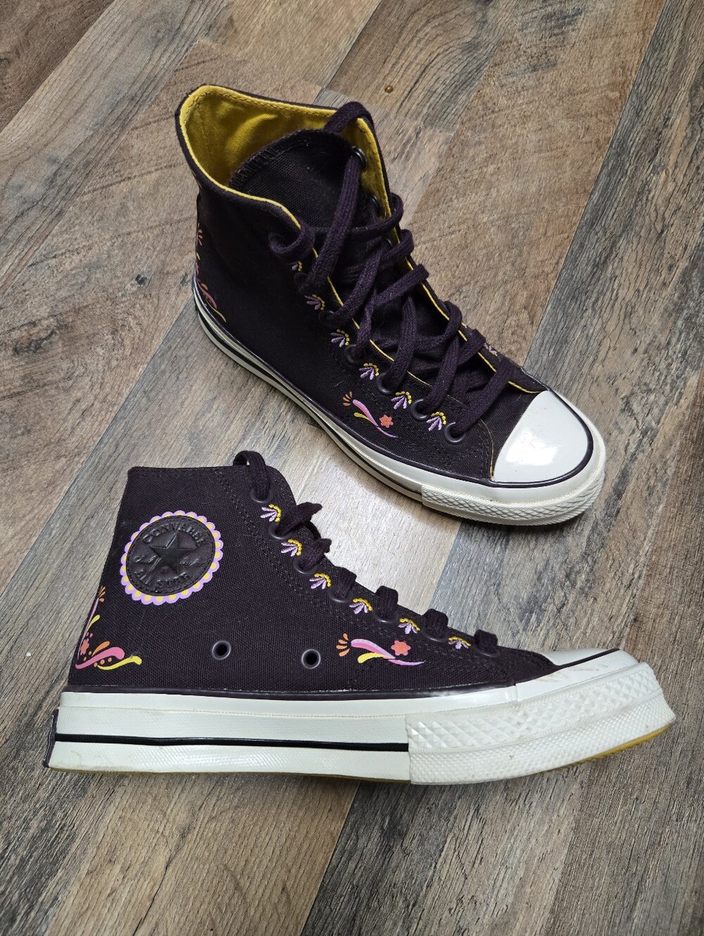 Dia De Muertos Chuck Taylor Converse
